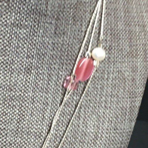 White Stag Moonstone Necklace Pink Silver Triple Strand Oval Transluscent Pearl - Picture 3 of 5